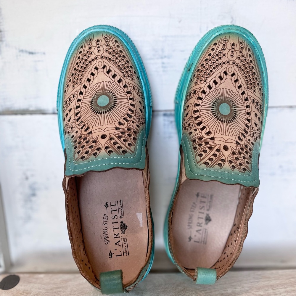 NWT. L’ Artiste Hanna Slip-On Turquoise Shoes - 36 - Picture 4 of 10